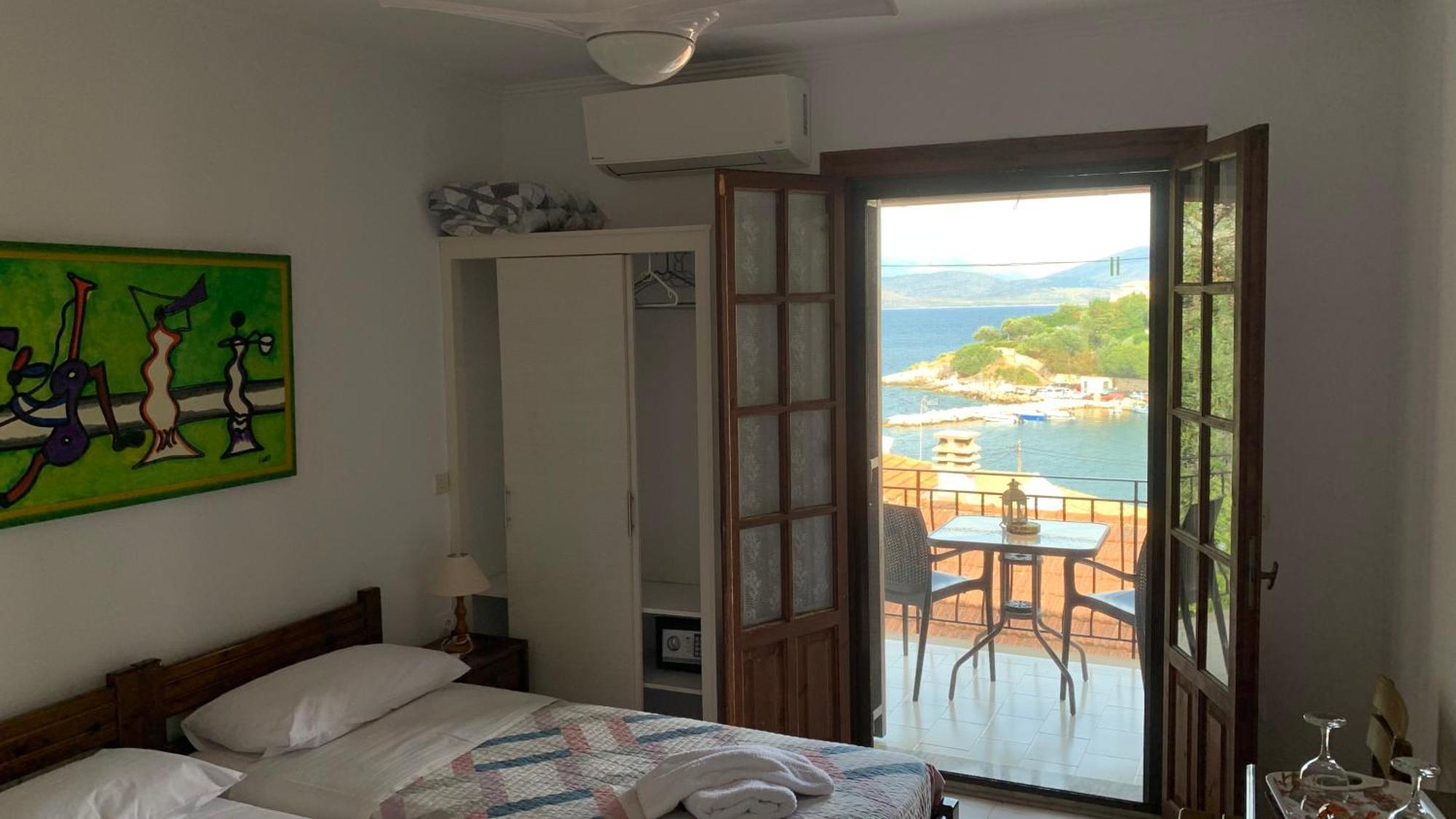 Villa Perris Studios 卡西奥皮 外观 照片